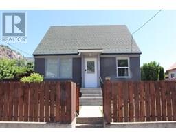 1317 Columbia Avenue, trail, British Columbia