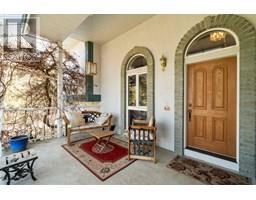 2572 Bayview Road, blind bay, British Columbia