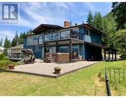 3460 McBride Road, blind bay, British Columbia