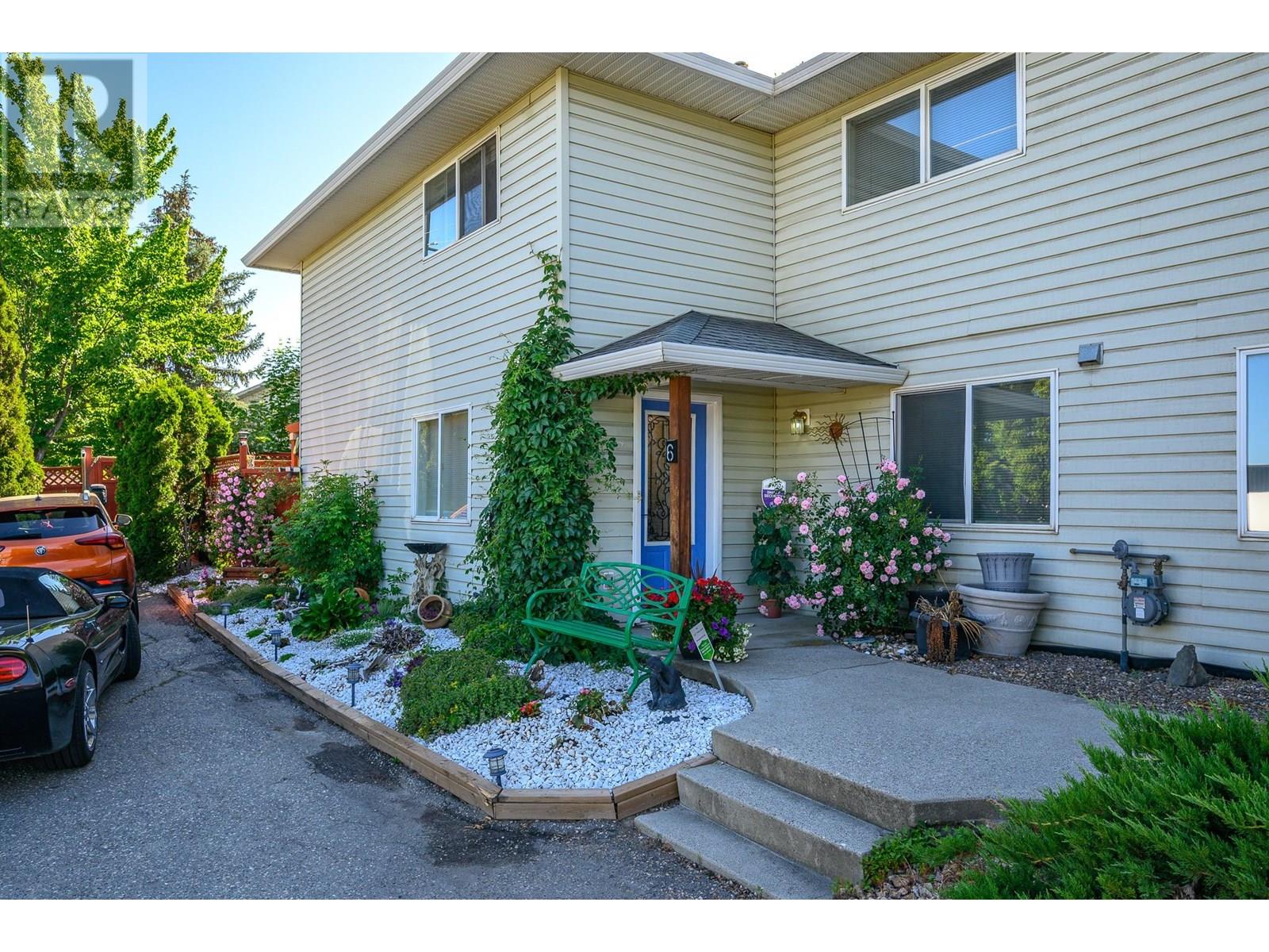 1041 11 Avenue Unit# 3, vernon, British Columbia