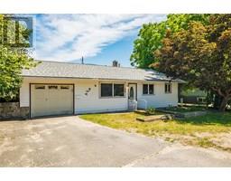 405 10th Avenue, castlegar, British Columbia