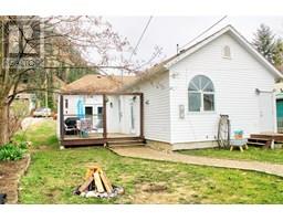 1142 Thompson Avenue, chase, British Columbia