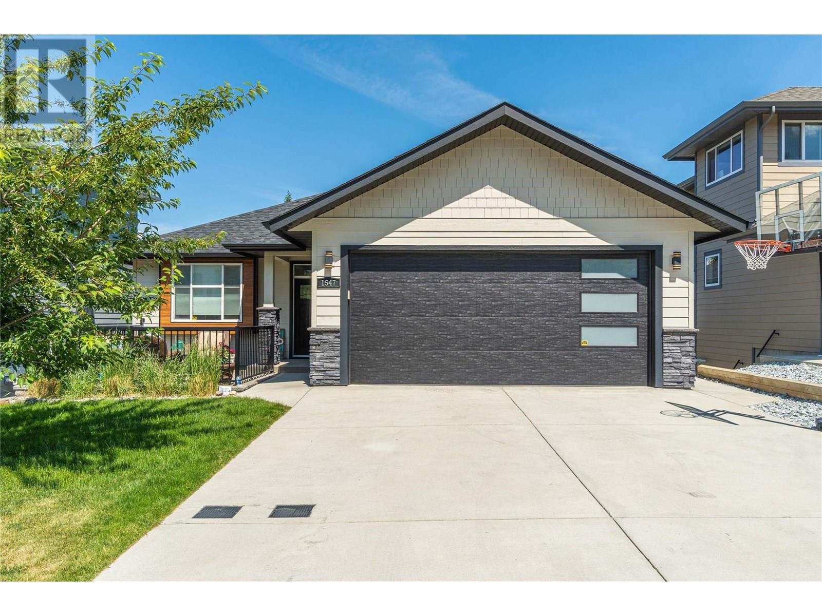 1547 EMERALD Drive, kamloops, British Columbia