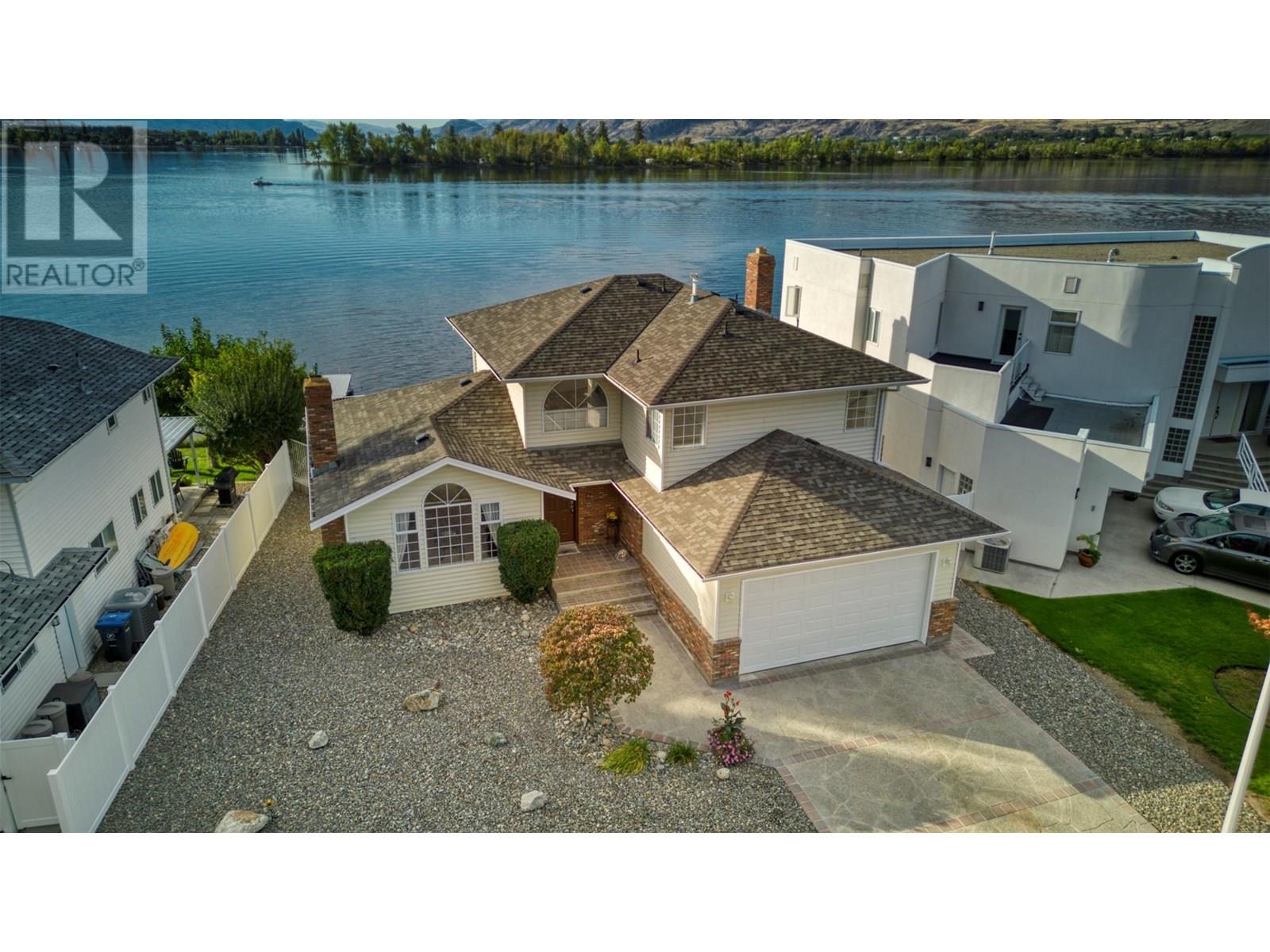 8 BAYVIEW Crescent, osoyoos, British Columbia