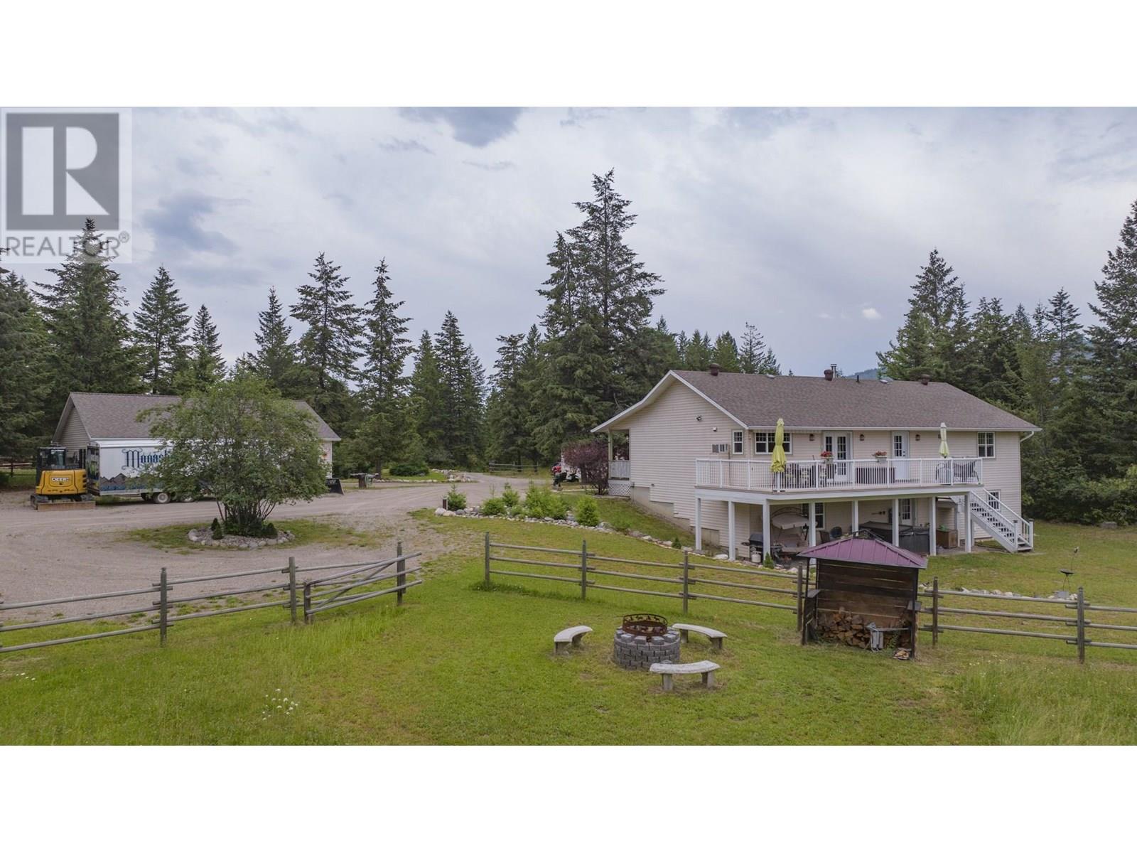186 Louie View Drive, lumby, British Columbia