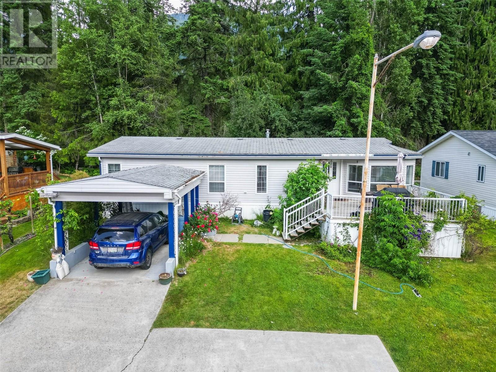 7126 3A Highway Unit# 46, nelson, British Columbia
