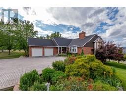 6450 Meadowland Crescent S, kamloops, British Columbia