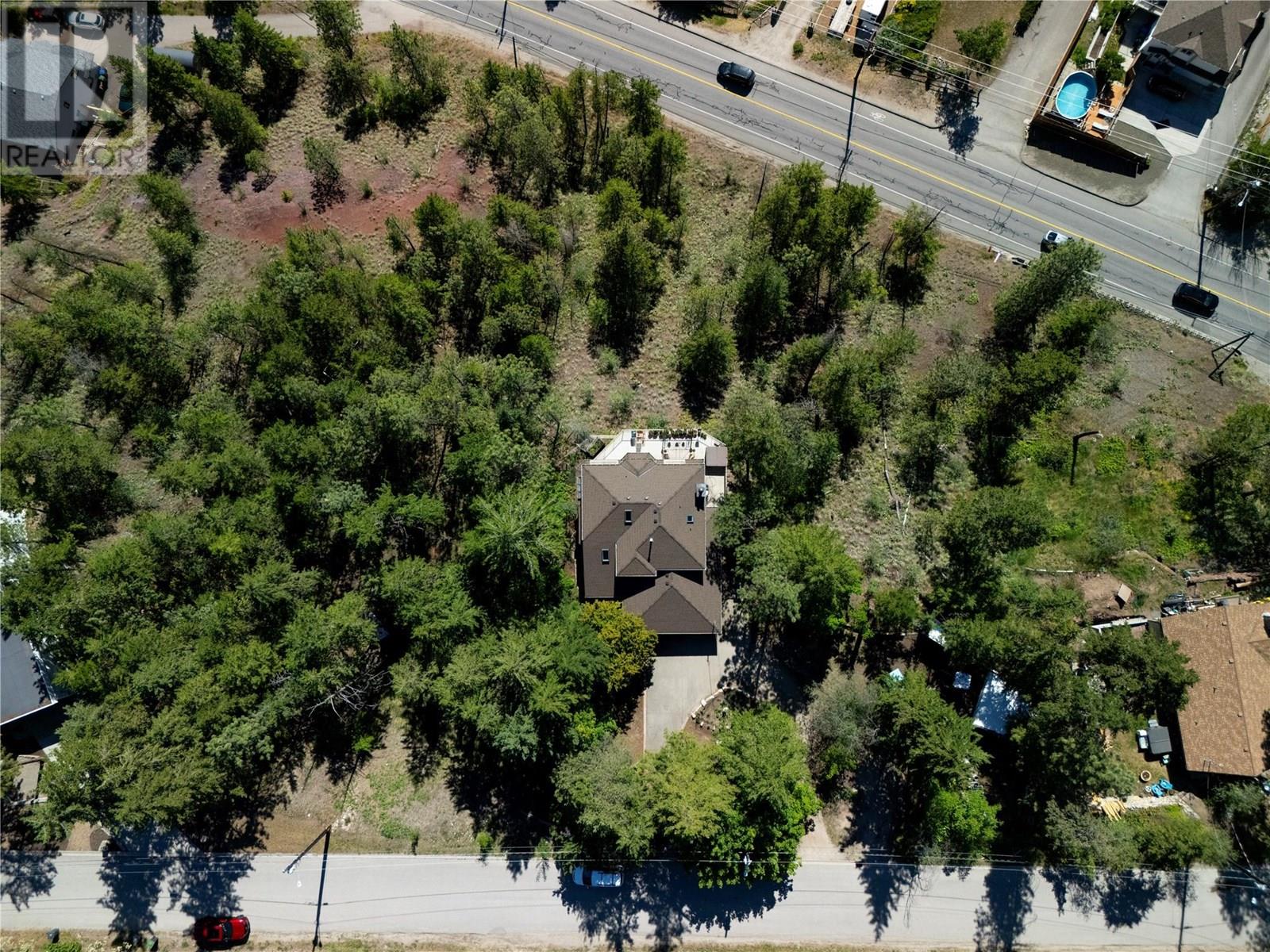 434, 440, 446 Grainger Road, kelowna, British Columbia