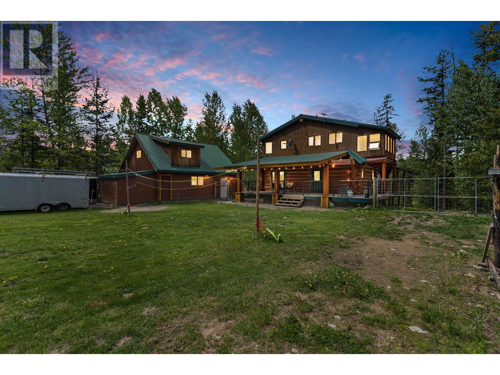 9360 Sunrise Place, idabel lake, British Columbia