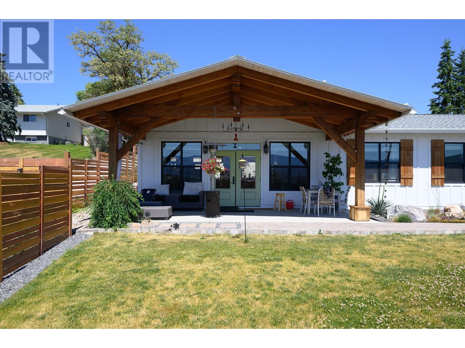 6448 Agassiz Road, vernon, British Columbia