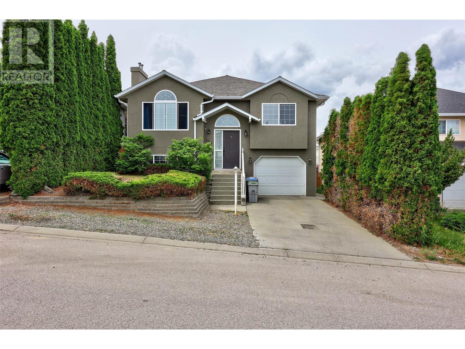 2217 Turnberry Place, kamloops, British Columbia