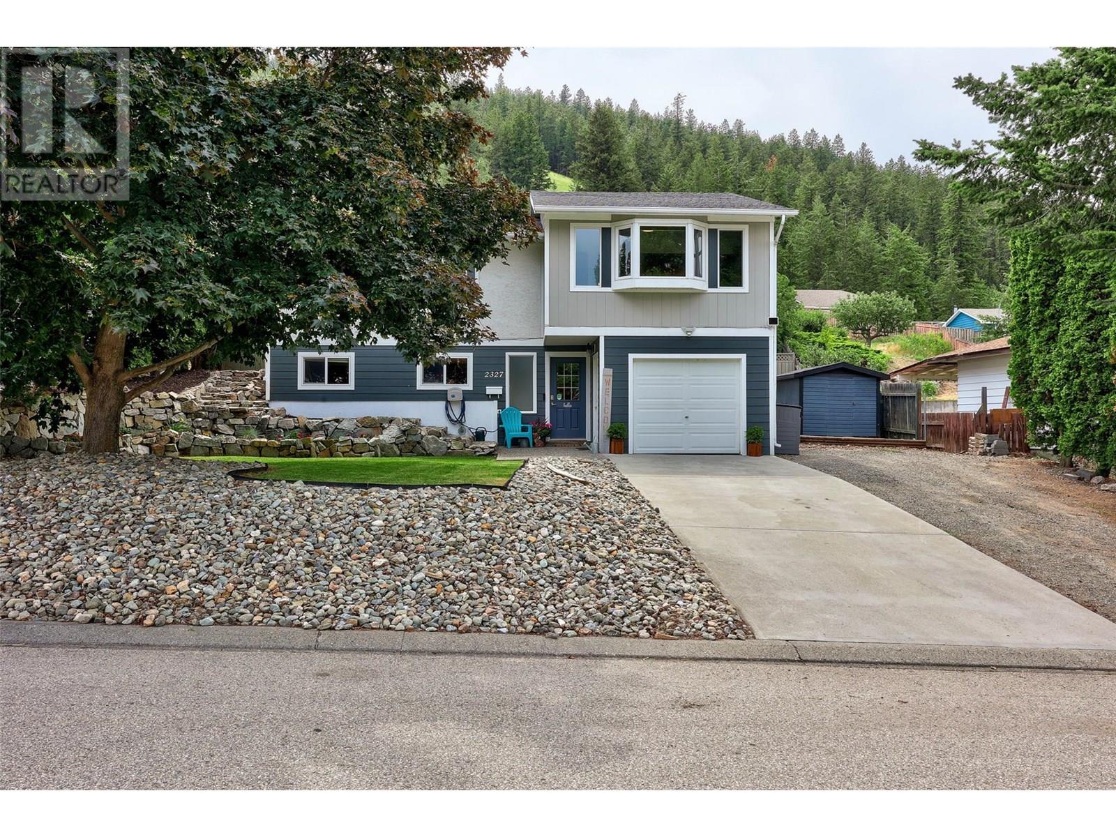 2327 Omineca Drive, kamloops, British Columbia