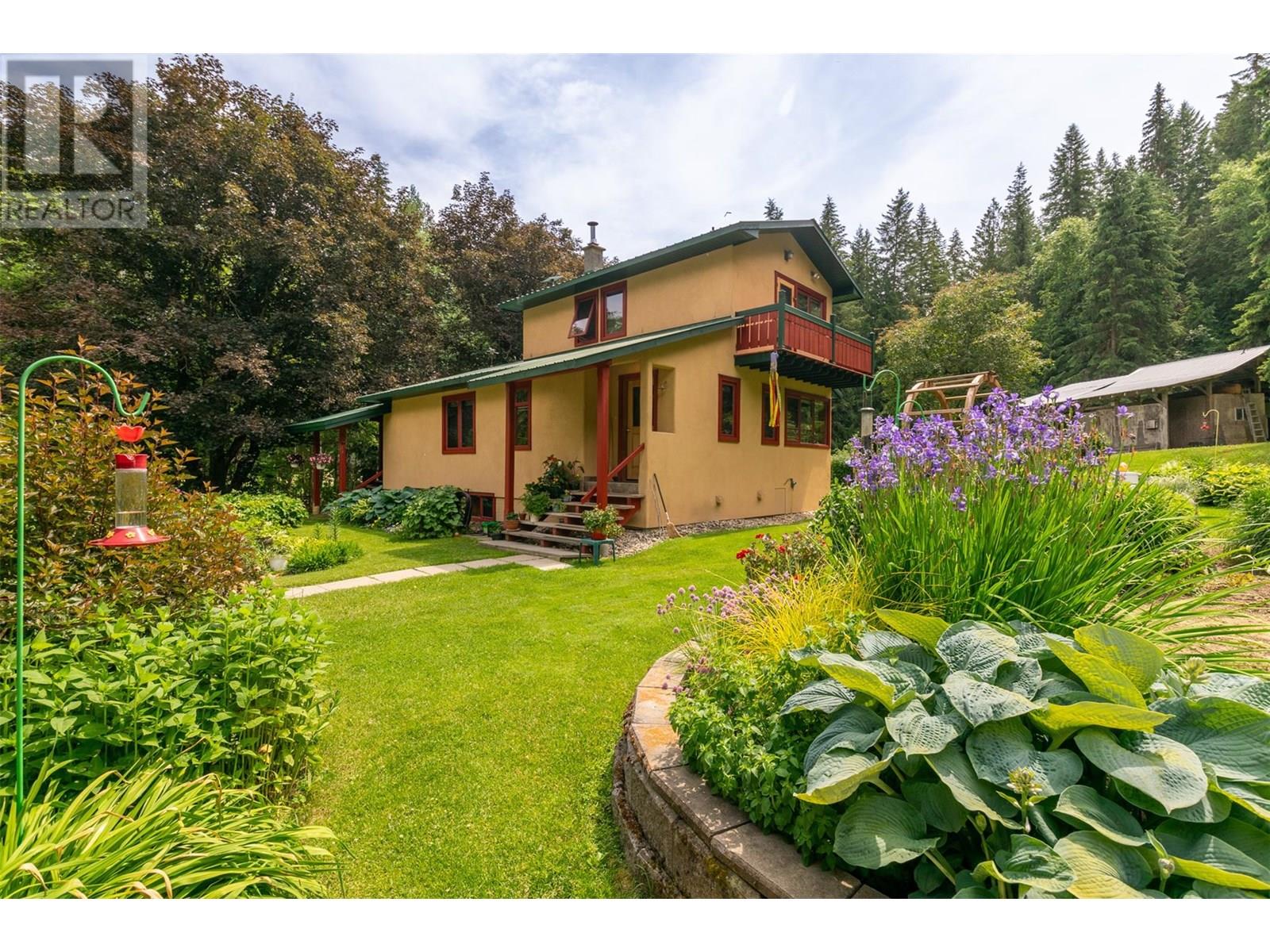 1684 Deep Creek Road, enderby, British Columbia